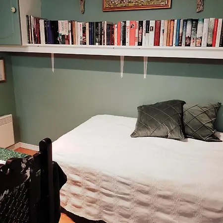 Stayplus Holiday With Patio Apartament