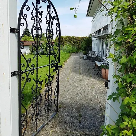 Stayplus Holiday With Patio Kristiansand